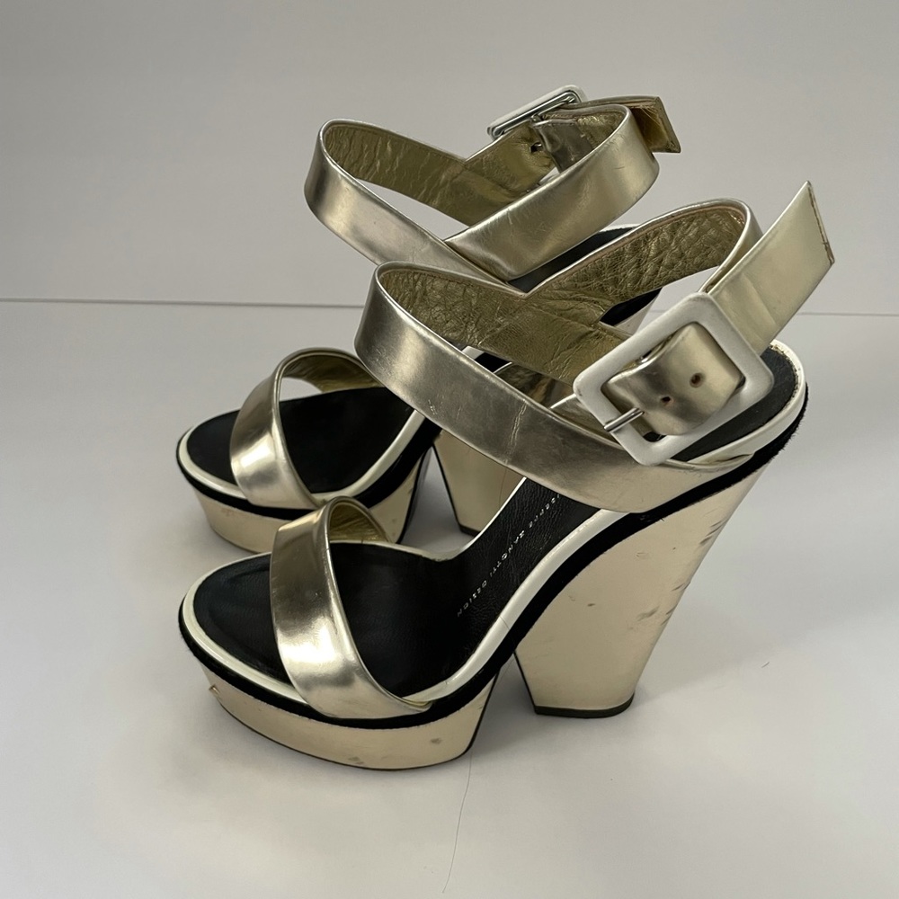 Giuseppe Zanotti sandals
